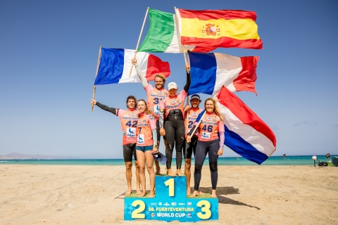 GWA24-Fuerteventura-DAY-2-21171451-J17A1646-Edit-Bastien-Escofet-Bowien-Van-Der-Linden-Francesco-Cappuzzo-Julien-Rattotti-Kylie-Belloeuvre-Nia-Suardiaz-romantsovaphoto