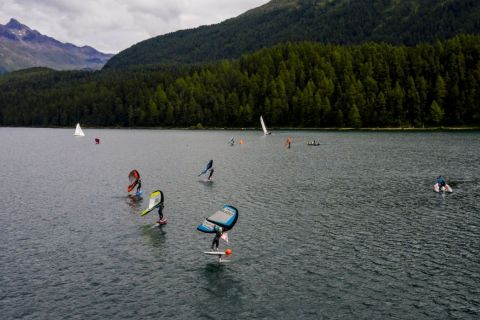 Vanora Engadinwind by Dakine 2020. 

Wing Foil Exhibition.

Wing Foil exhibition event by the newly founded GWA Global Wingsports Association. The contest is runned in the disciplines racing and freestyle, on Sunday August 16 on Lake St. Moritz and on Monday, August 17 on Lake Sivaplana.
14 September, 2017

© Sailing Energy / Engadinwind 2020