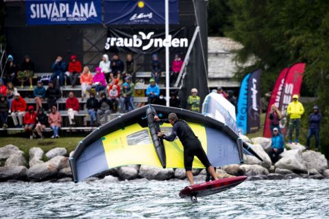 Vanora Engadinwind by Dakine 2020. 

Wing Foil Exhibition.

Wing Foil exhibition event by the newly founded GWA Global Wingsports Association. The contest is runned in the disciplines racing and freestyle, on Sunday August 16 on Lake St. Moritz and on Monday, August 17 on Lake Sivaplana.
{iptcday0} {iptcmonthname}, {iptcyear4}

© Sailing Energy / Engadinwind 2020