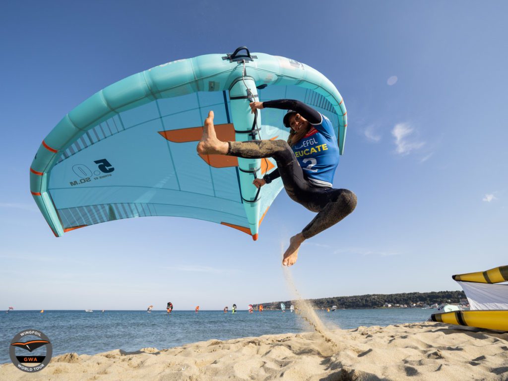 Flora Artzner winner of the GWA Surf-Slalom