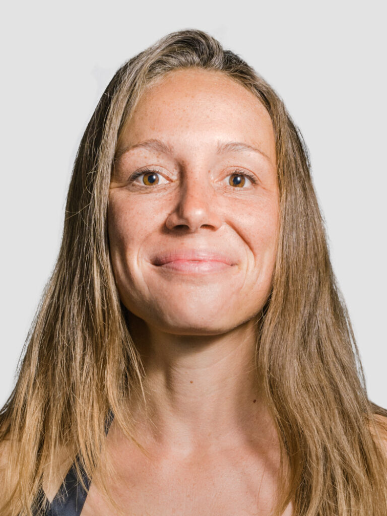 Flora Artzner