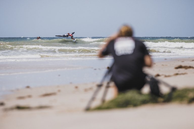 Image for Title contenders served a warning in Dakhla