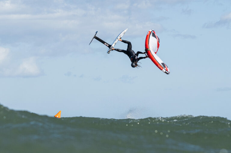 Image for Thrilling action unfolds at Wingfoil World Cup Leucate